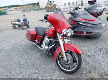  Salvage Harley-Davidson Flhx