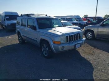  Salvage Jeep Commander