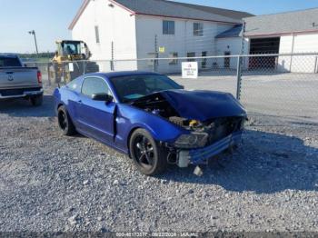  Salvage Ford Mustang