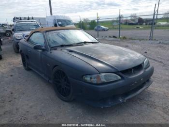  Salvage Ford Mustang