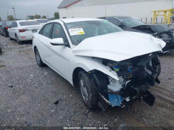  Salvage Hyundai ELANTRA