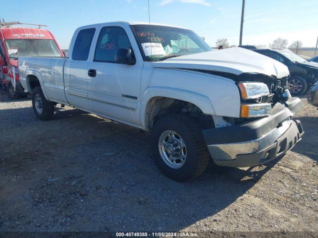  Salvage Chevrolet Silverado 2500