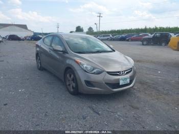  Salvage Hyundai ELANTRA