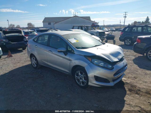  Salvage Ford Fiesta