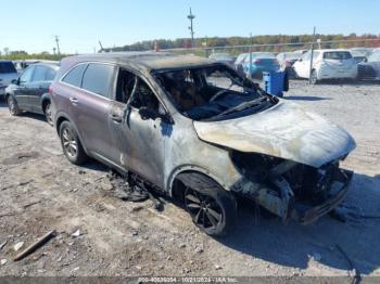  Salvage Kia Sorento