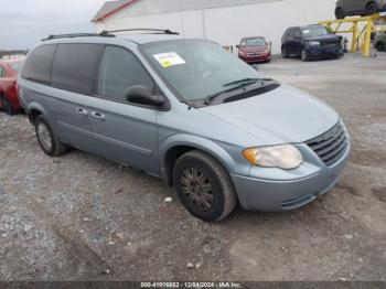  Salvage Chrysler Town & Country