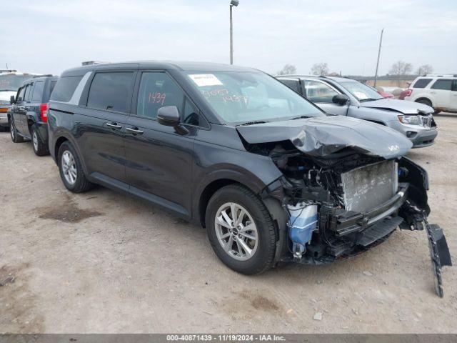  Salvage Kia Carnival