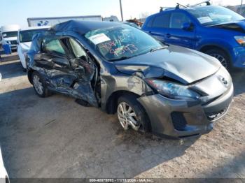  Salvage Mazda Mazda3