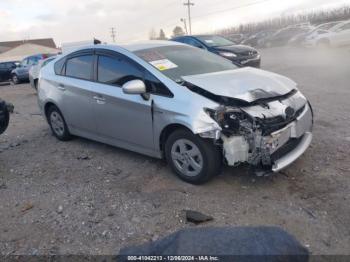  Salvage Toyota Prius