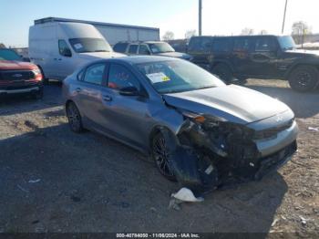  Salvage Kia Forte