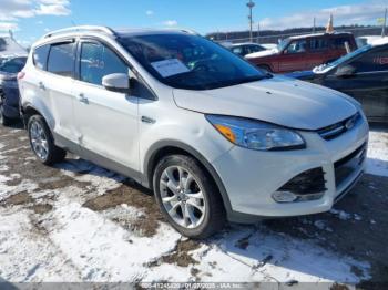  Salvage Ford Escape