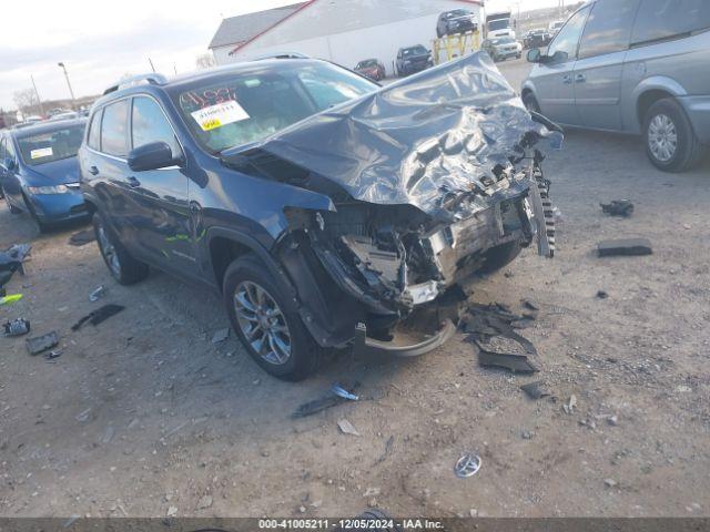  Salvage Jeep Cherokee