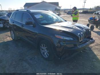  Salvage Jeep Cherokee