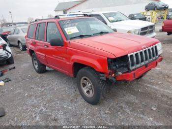  Salvage Jeep Grand Cherokee