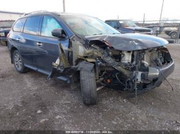  Salvage Nissan Pathfinder