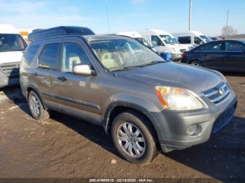  Salvage Honda CR-V