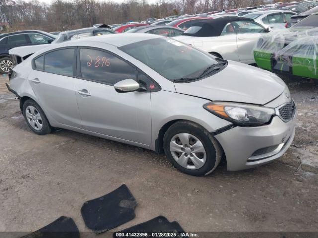  Salvage Kia Forte