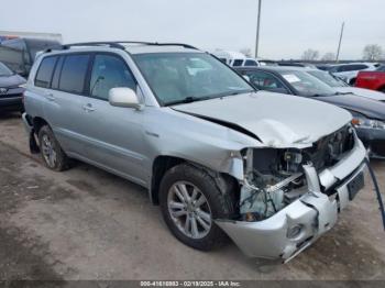  Salvage Toyota Highlander