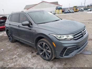  Salvage Volkswagen Tiguan