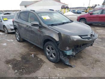  Salvage Toyota RAV4