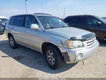  Salvage Toyota Highlander