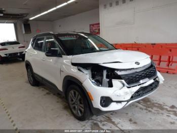  Salvage Kia Seltos