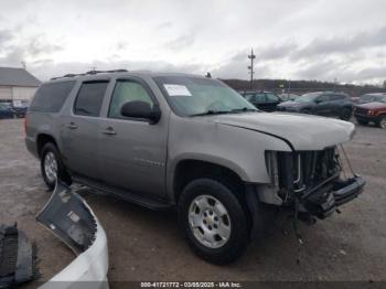  Salvage Chevrolet Suburban 1500