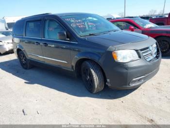  Salvage Chrysler Town & Country