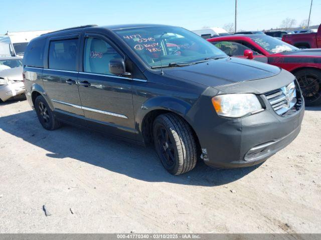  Salvage Chrysler Town & Country