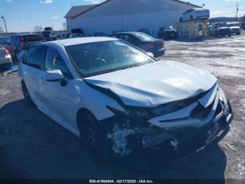  Salvage Toyota Camry