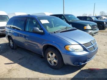  Salvage Dodge Grand Caravan