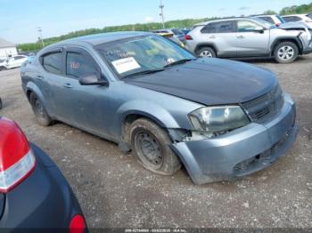  Salvage Dodge Avenger