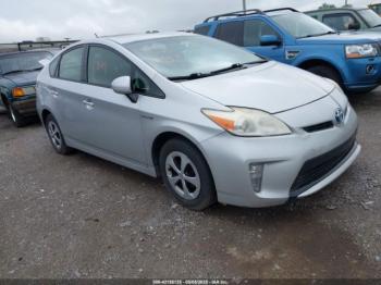  Salvage Toyota Prius
