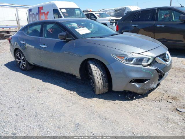  Salvage Nissan Maxima