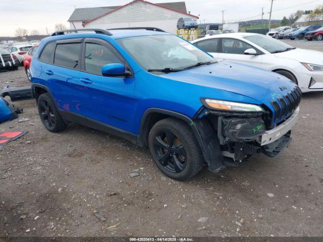  Salvage Jeep Cherokee