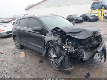 Salvage Volkswagen Taos