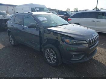  Salvage Jeep Cherokee