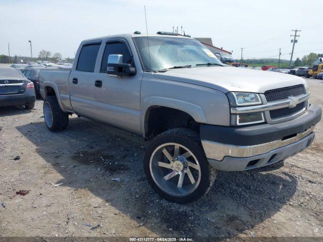  Salvage Chevrolet Silverado 2500