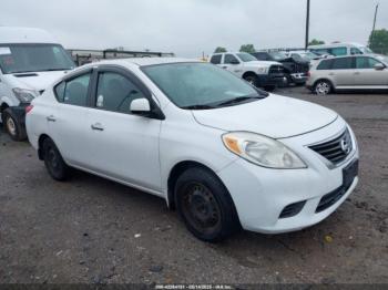  Salvage Nissan Versa