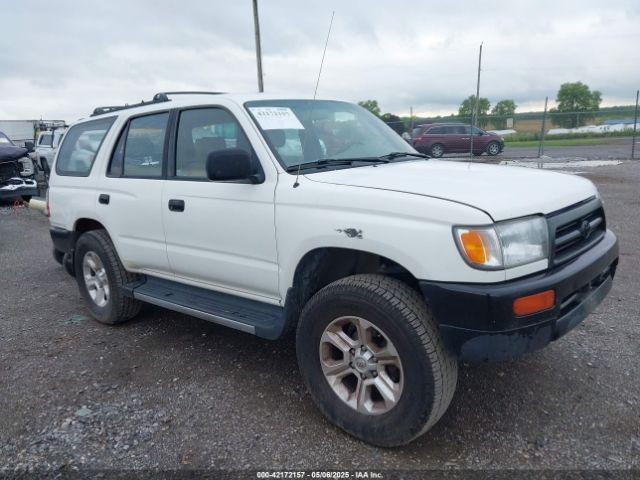  Salvage Toyota 4Runner