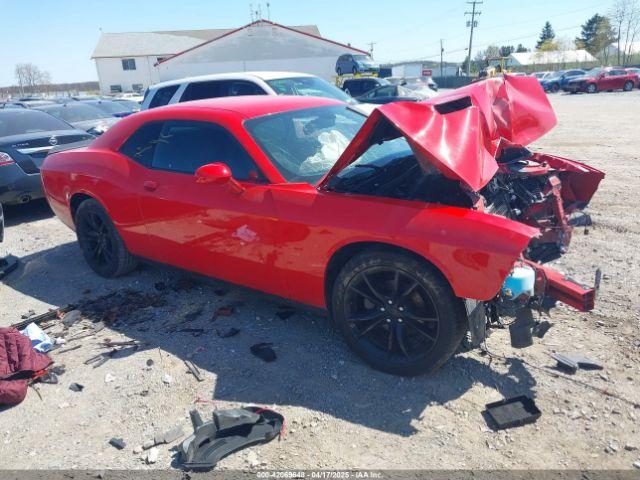  Salvage Dodge Challenger