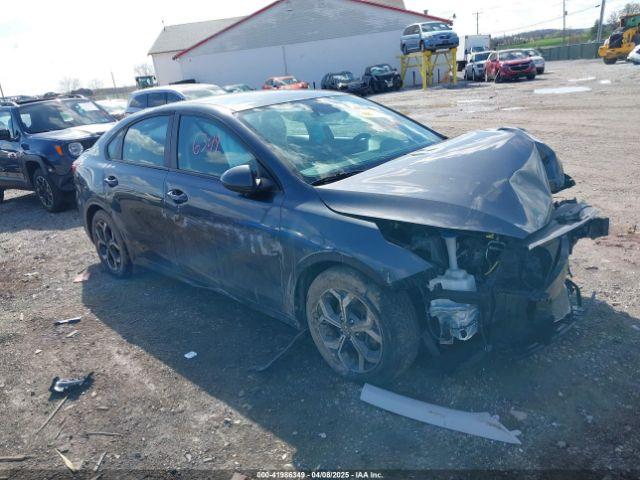  Salvage Kia Forte