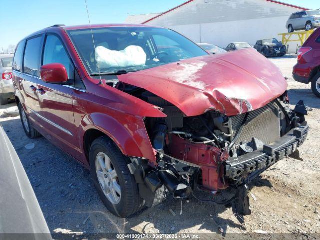  Salvage Chrysler Town & Country