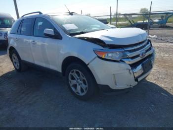  Salvage Ford Edge