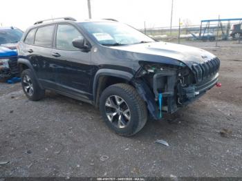  Salvage Jeep Cherokee