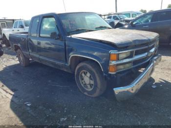  Salvage Chevrolet Gmt
