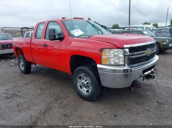  Salvage Chevrolet Silverado 2500