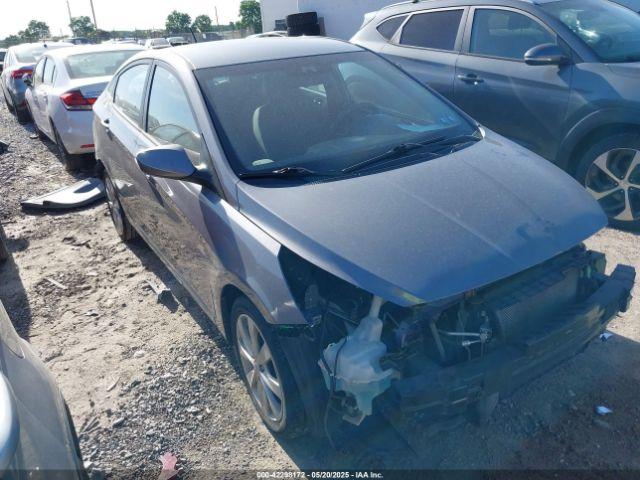  Salvage Hyundai ACCENT