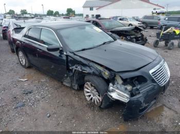  Salvage Chrysler 300
