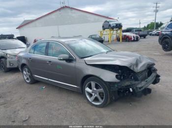  Salvage Volvo S80